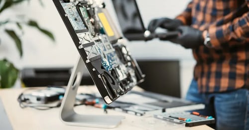 How To Start a Computer Repair Business: 6 Steps to Success