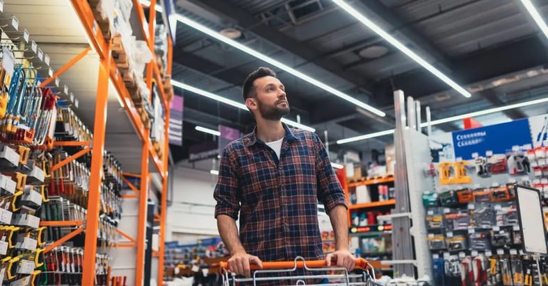 small-hardware-shop-display-ideas